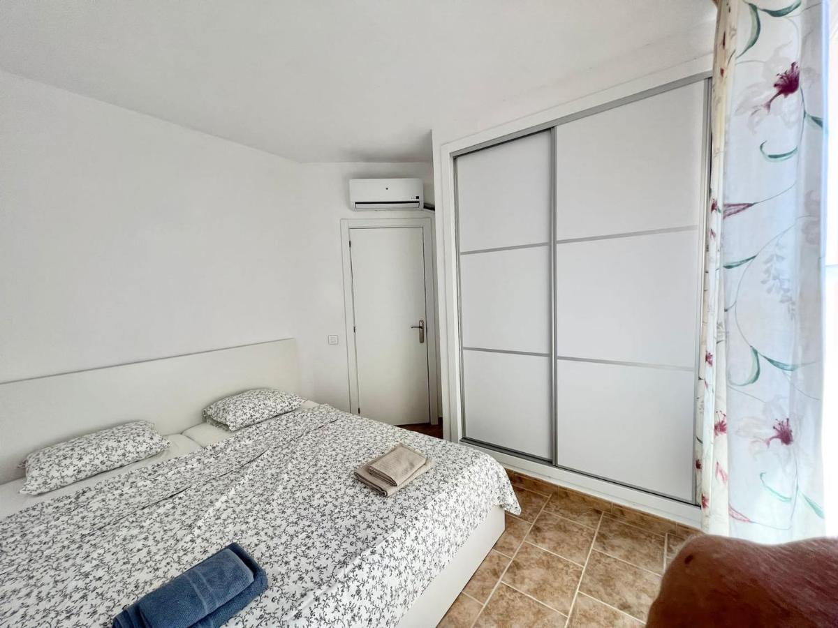 Apartman Veber D6B Malaga Bagian luar foto